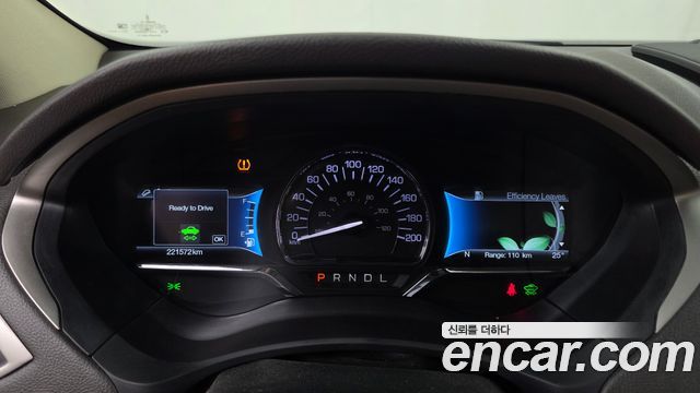 Lincoln MKZ 2018 — photo 8