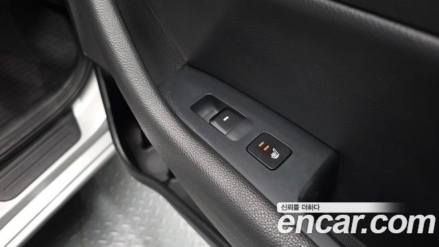 Hyundai Sonata 2016 — photo 24