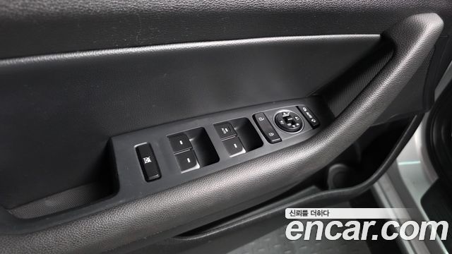 Hyundai Sonata 2016 — photo 36