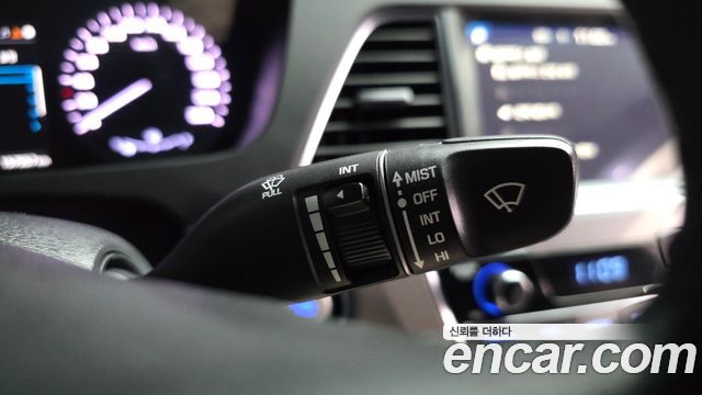 Hyundai Sonata 2016 — photo 37