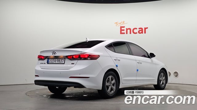 Hyundai AVANTE 2016 — photo 2