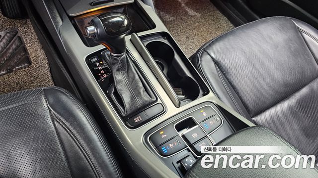 Kia K7 2015 — photo 12