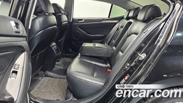 Kia K7 2015 — photo 18