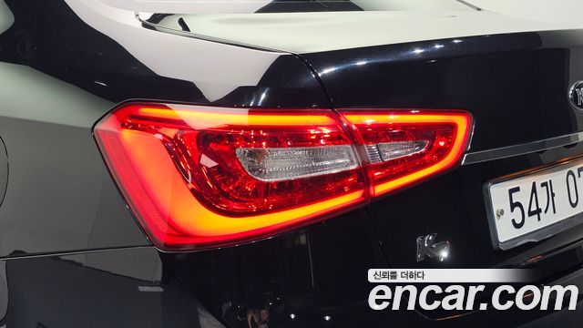 Kia K7 2015 — photo 9