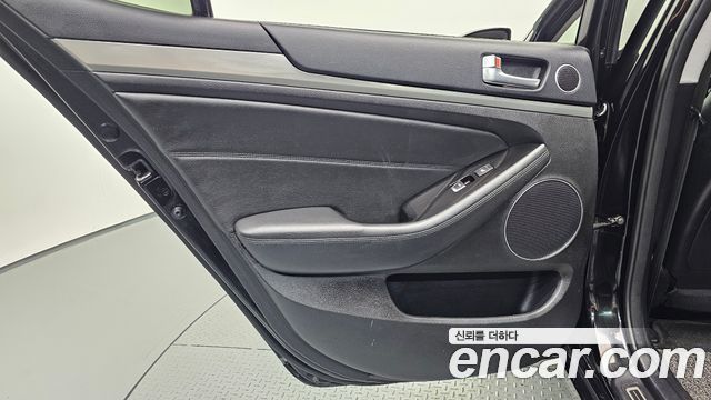 Kia K7 2015 — photo 15