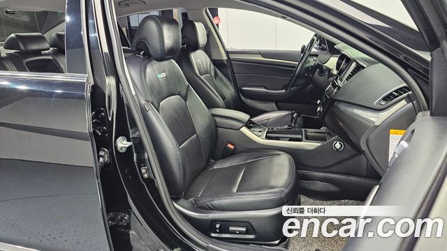 Kia K7 2015 — photo 16