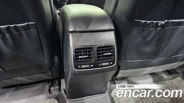 Kia K7 2015 — photo 28