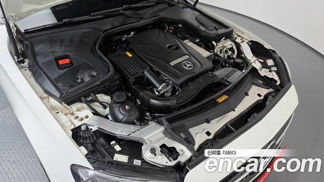 Mercedes-Benz E-Class 2023 — photo 6