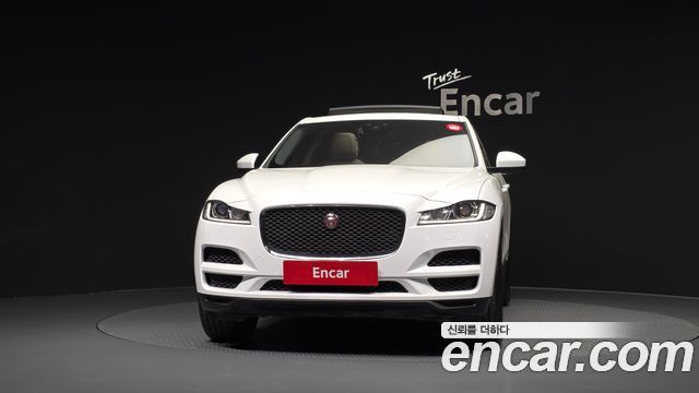 Jaguar F-PACE 2018 — photo 3