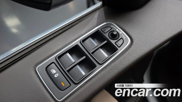 Jaguar F-PACE 2018 — photo 29