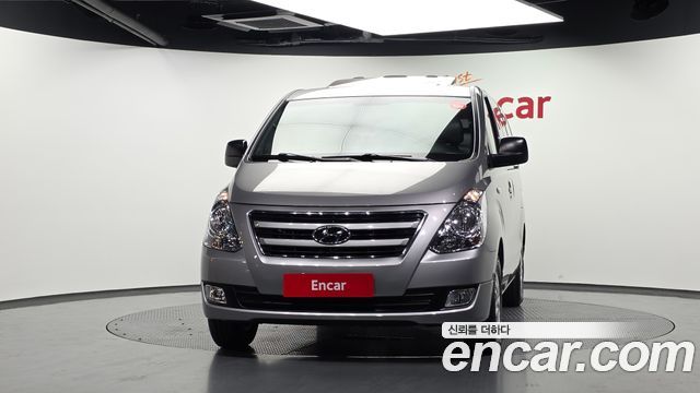 Hyundai Starex 2016 — photo 3