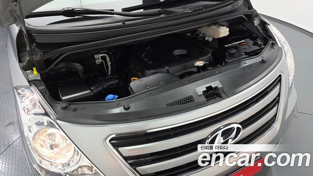Hyundai Starex 2016 — photo 6