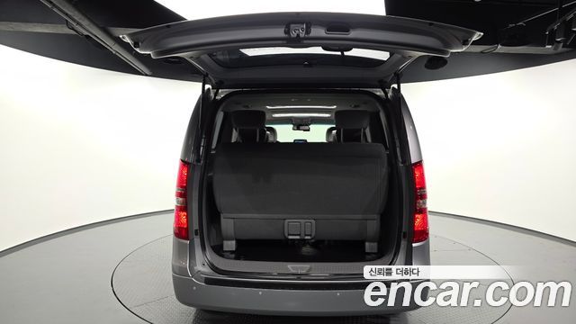 Hyundai Starex 2016 — photo 20