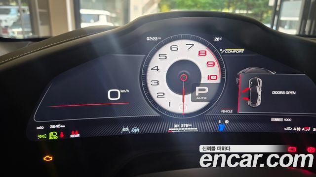 Ferrari Purosangue 2024 — photo 8