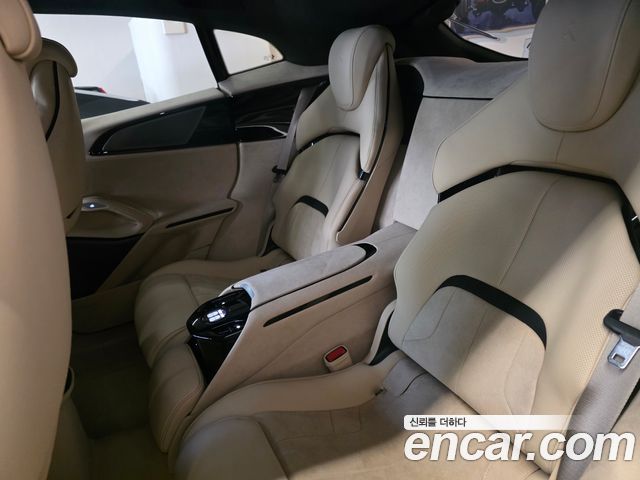 Ferrari Purosangue 2024 — photo 14