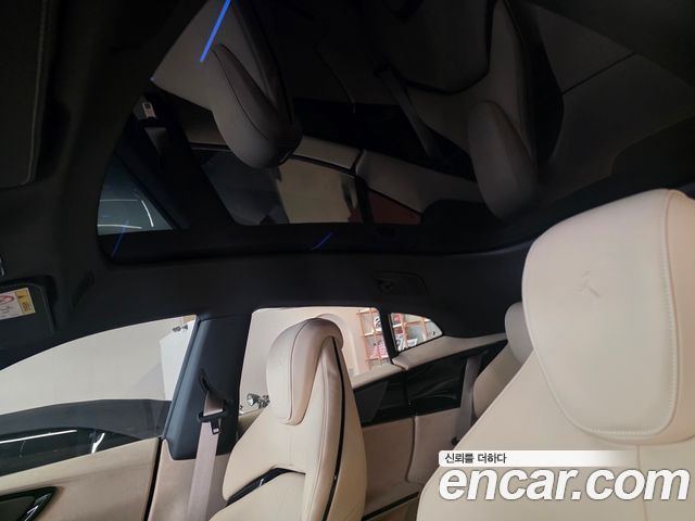 Ferrari Purosangue 2024 — photo 19
