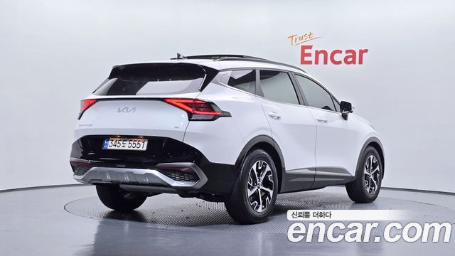 Kia Sportage 2023 — photo 2