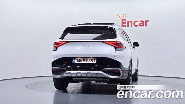Kia Sportage 2023 — photo 4
