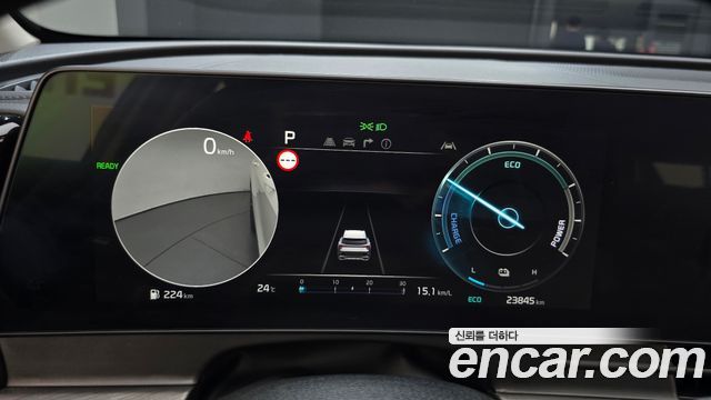Kia Sportage 2023 — photo 8