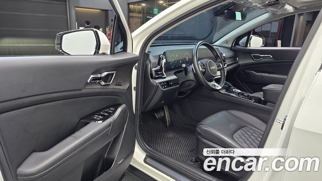 Kia Sportage 2023 — photo 10