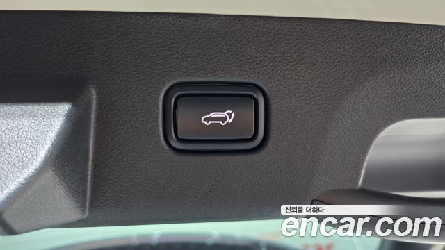 Kia Sportage 2023 — photo 17