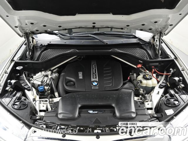 BMW X6 2018 — photo 6