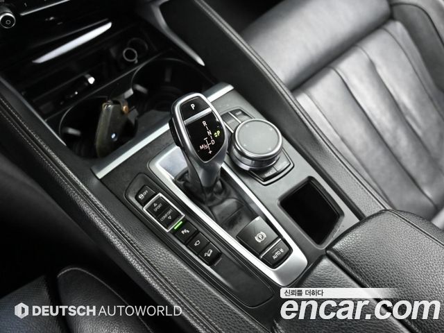 BMW X6 2018 — photo 9