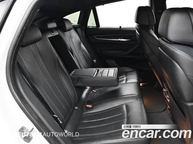 BMW X6 2018 — photo 12