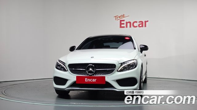 Mercedes-Benz C-Class 2018 — photo 3