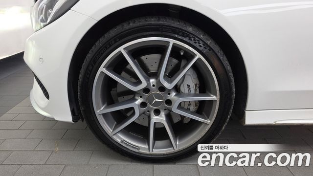 Mercedes-Benz C-Class 2018 — photo 5