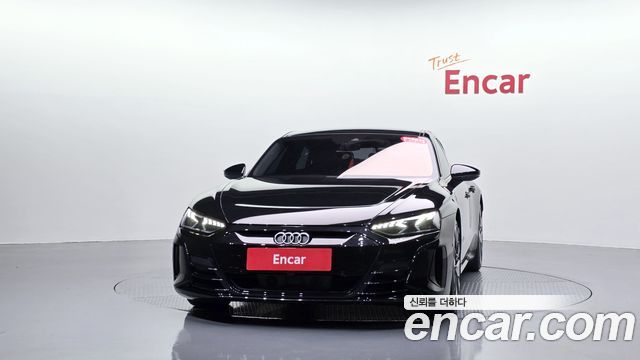 Audi e-tron GT 2022 — photo 3