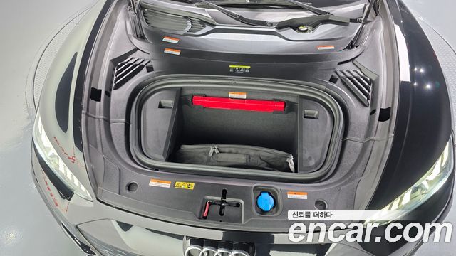 Audi e-tron GT 2022 — photo 6