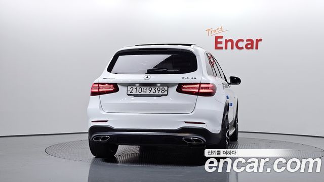 Mercedes-Benz GLC-Class 2017 — photo 4