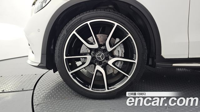 Mercedes-Benz GLC-Class 2017 — photo 5