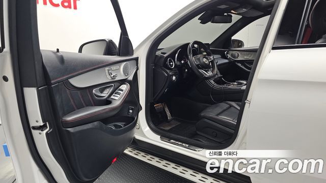 Mercedes-Benz GLC-Class 2017 — photo 10