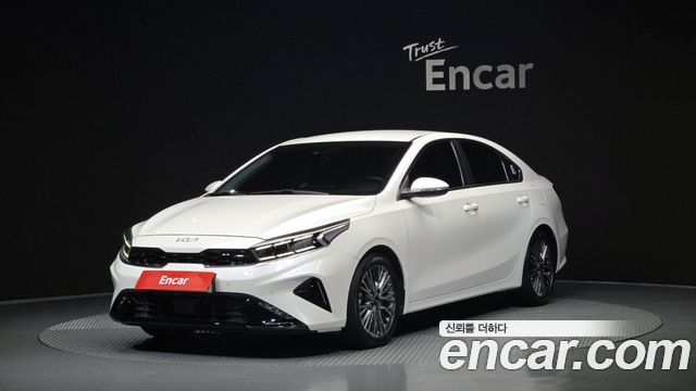 Kia K3 2022 — photo 1