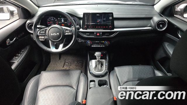Kia K3 2022 — photo 7