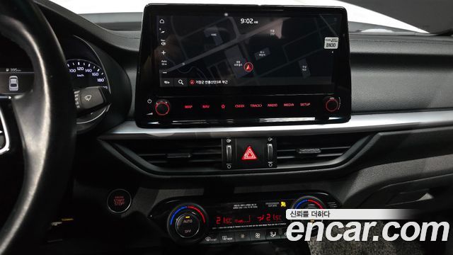 Kia K3 2022 — photo 16