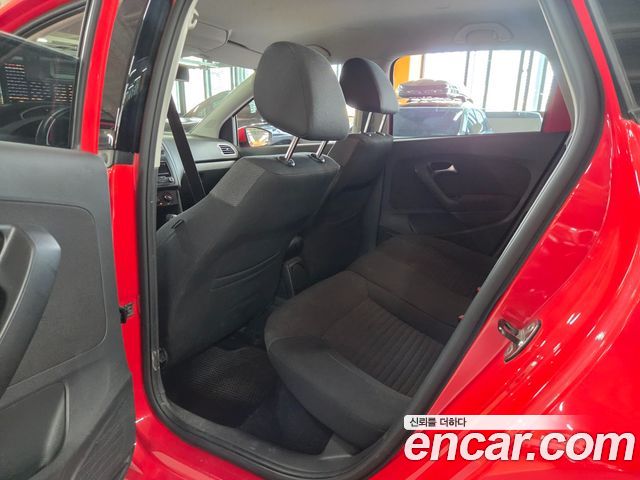 Volkswagen Polo 2014 — photo 9