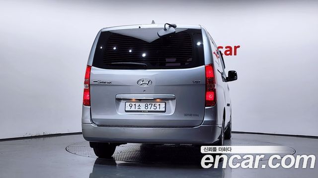 Hyundai Starex 2017 — photo 4
