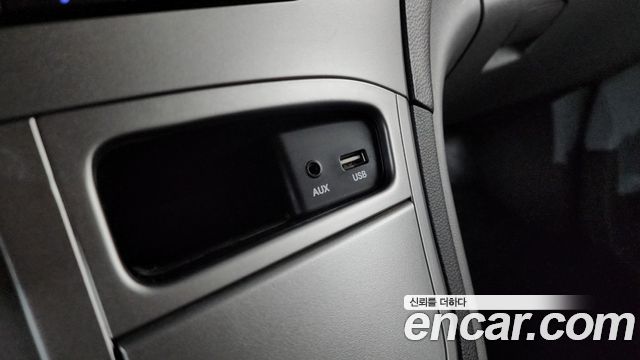 Hyundai Starex 2017 — photo 31