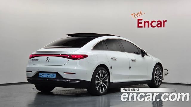 Mercedes-Benz EQE 2023 — photo 2