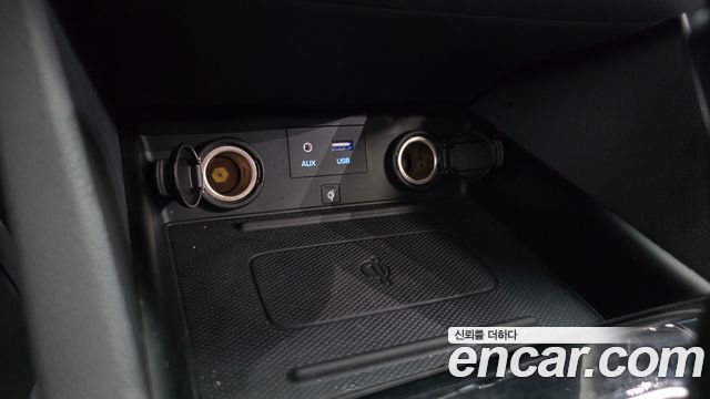 Hyundai Ioniq 2016 — photo 23