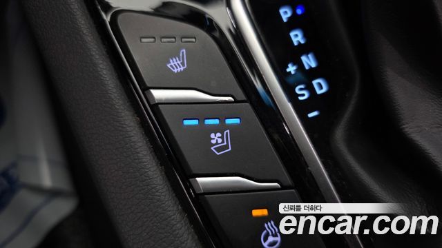Hyundai Ioniq 2016 — photo 28