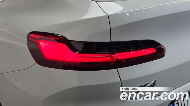 BMW X4 2023 — photo 7