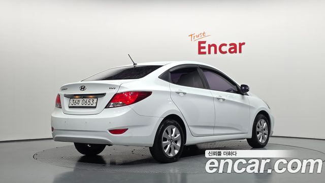 Hyundai Accent 2016 — photo 2