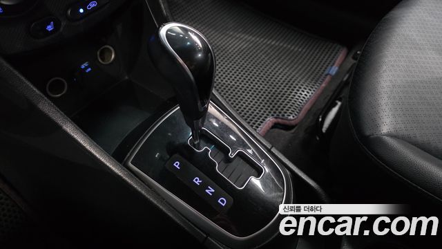 Hyundai Accent 2016 — photo 12