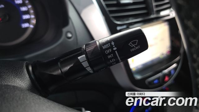 Hyundai Accent 2016 — photo 28