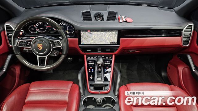 Porsche Cayenne 2019 — photo 10