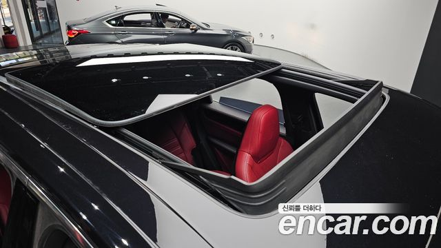 Porsche Cayenne 2019 — photo 31